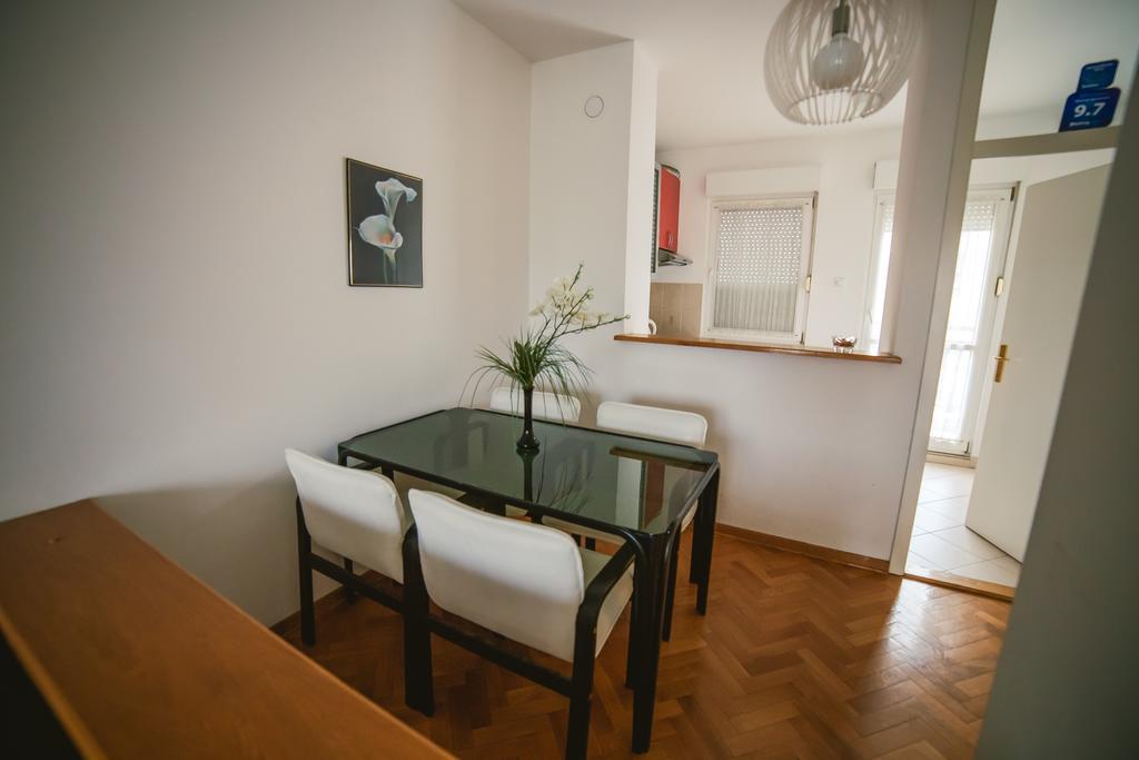 Apartment Viktorija *